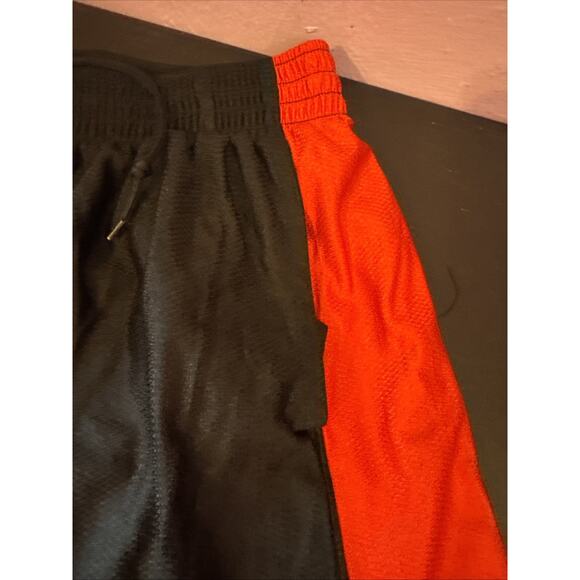 Nike Men’s Basketball Shorts XXL – Red/Black – Athletic Gym Sports – Used - Picture 3 of 6